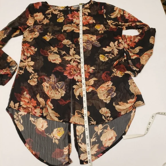 Black Floral Sheer Blouse Size - Picture 9 of 13